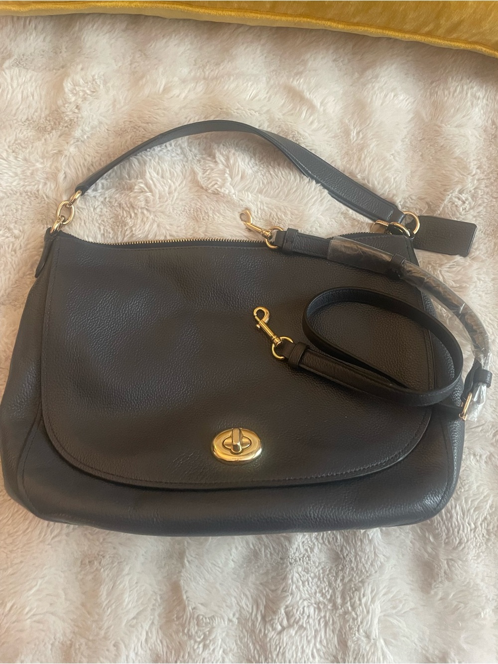 Coach Navy Leather Shoulder Bag with Gold-Tone Turnlock